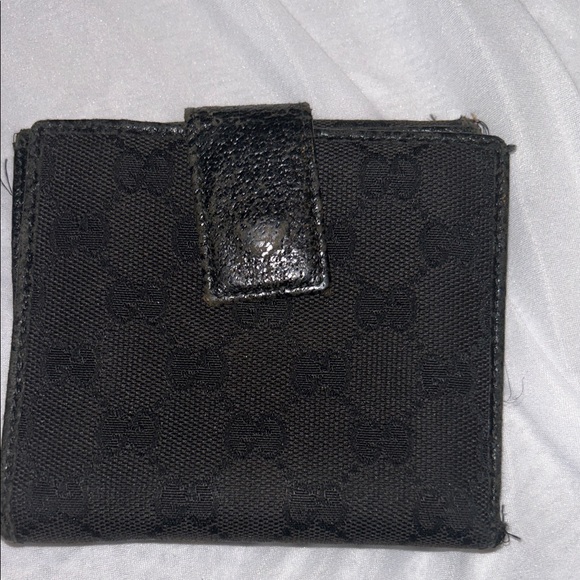 Authentic GUCCI Black GG Canvas Tri-Fold Wallet Compact Vintage - Picture 2 of 6